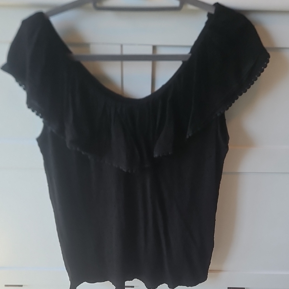 Maurices Black Ruffled Blouse Size Small NWT